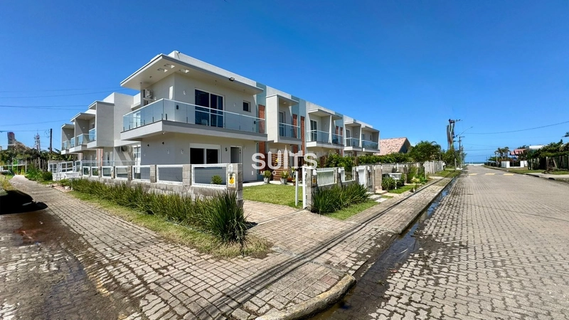 Excelente duplex à poucos metros mar no centro de Xangri-lá.: 3ª foto da galeria de imagens do imóvel