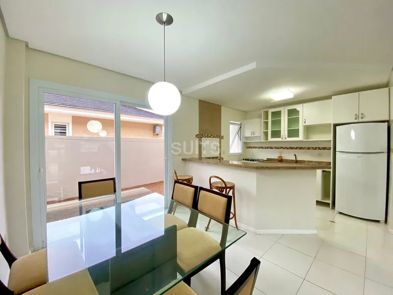 Excelente duplex à venda no Centro da praia de Xangri-Lá: 2ª foto da galeria de imagens do imóvel