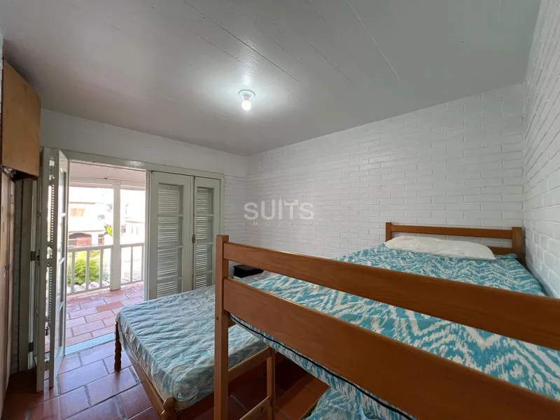 Oportunidade de negócio a uma quadra do mar, sobrado em 2 terrenos!: 21ª foto da galeria de imagens do imóvel