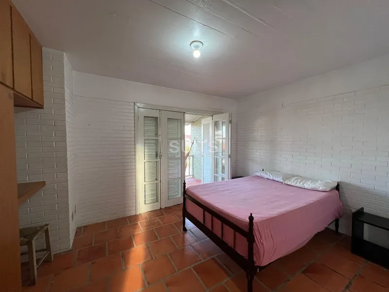 Oportunidade de negócio a uma quadra do mar, sobrado em 2 terrenos!: 22ª foto da galeria de imagens do imóvel