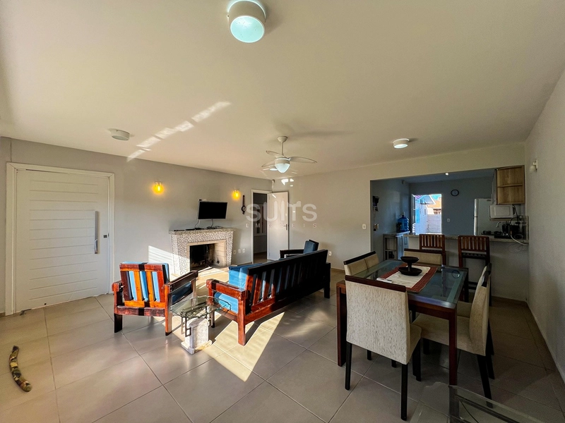 Excelente casa à venda no Centro de Xangri-Lá : 5ª foto da galeria de imagens do imóvel