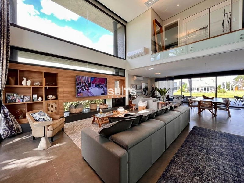 Sobrado magnífico na beira do lago no condomínio Enseada: 24ª foto da galeria de imagens do imóvel