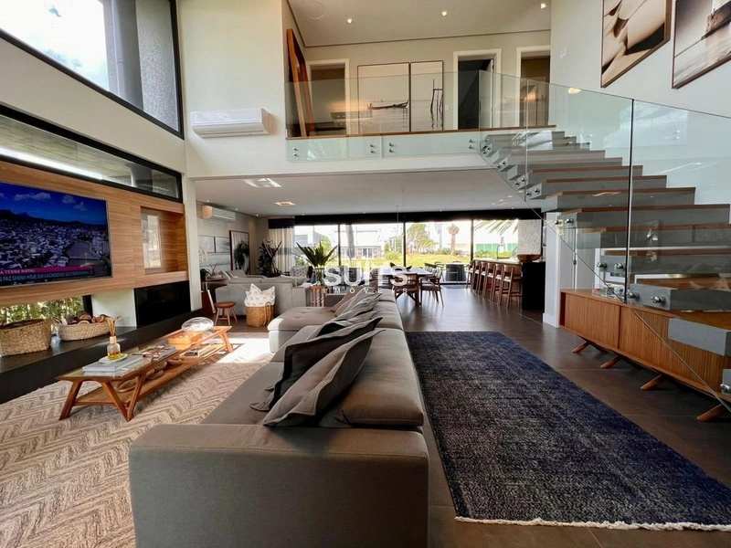 Sobrado magnífico na beira do lago no condomínio Enseada: 33ª foto da galeria de imagens do imóvel