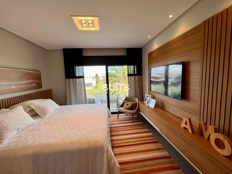 Sobrado magnífico na beira do lago no condomínio Enseada: 66ª foto da galeria de imagens do imóvel