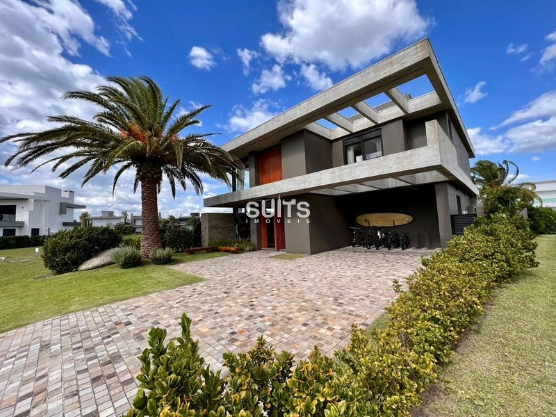 Sobrado magnífico na beira do lago no condomínio Enseada: 57ª foto da galeria de imagens do imóvel