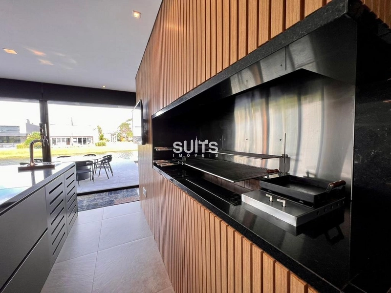 Sobrado magnífico na beira do lago no condomínio Enseada: 15ª foto da galeria de imagens do imóvel