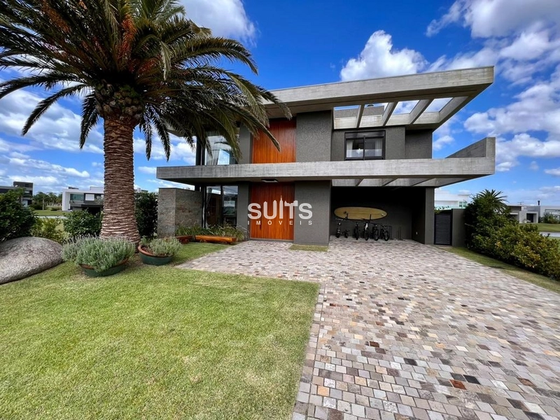 Sobrado magnífico na beira do lago no condomínio Enseada: 69ª foto da galeria de imagens do imóvel