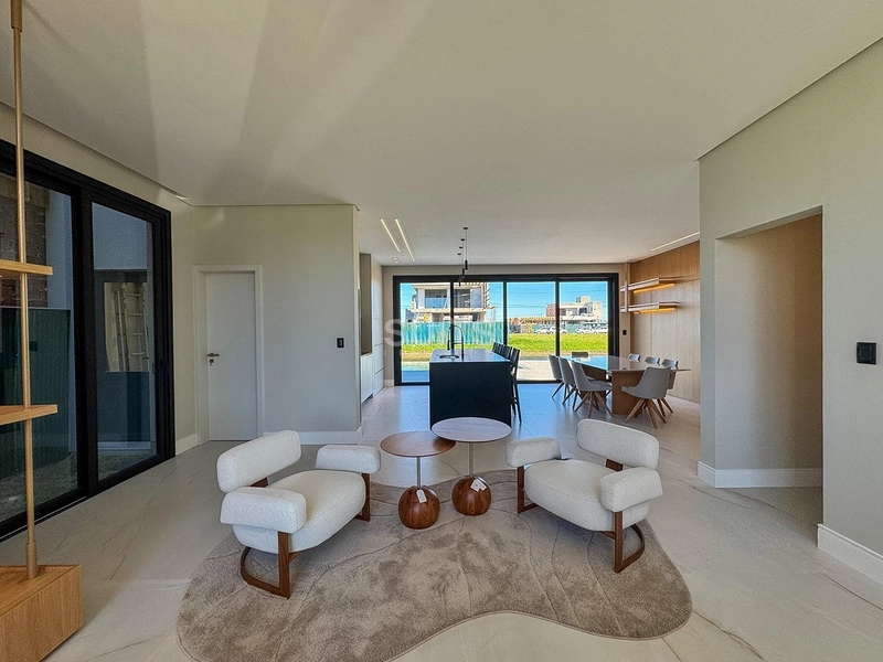 Excelente sobrado beira lago no Condomínio Zen: 5ª foto da galeria de imagens do imóvel