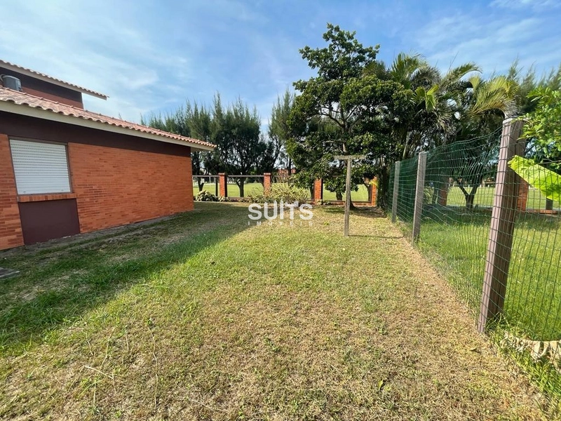 Excelente sobrado à poucos metros do mar no Centro de Xangri-Lá: 25ª foto da galeria de imagens do imóvel