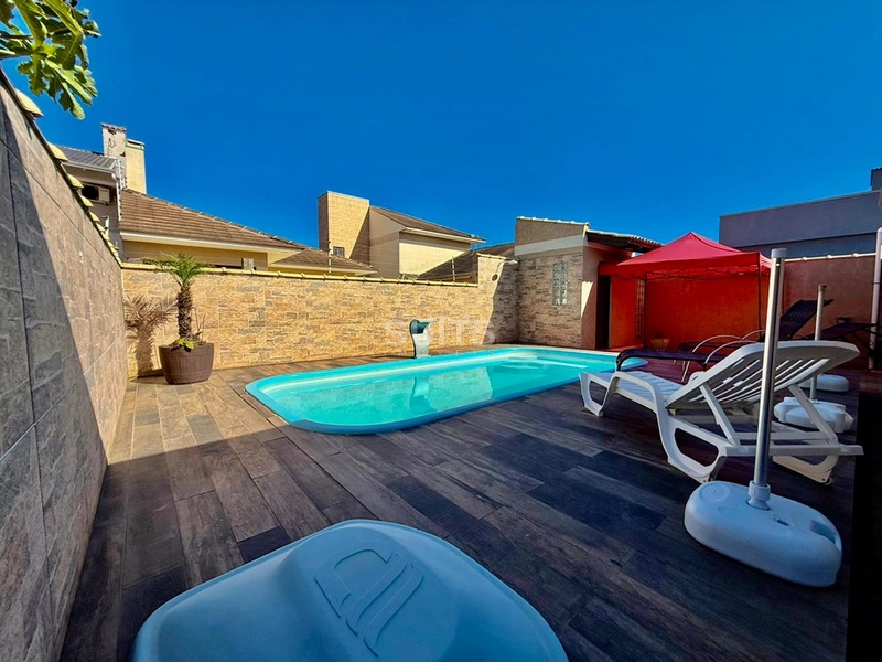 Excelente casa à 02 quadras do mar na praia de Atlântida Sul : 19ª foto da galeria de imagens do imóvel