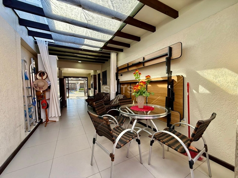 Excelente casa à 02 quadras do mar na praia de Atlântida Sul : 12ª foto da galeria de imagens do imóvel