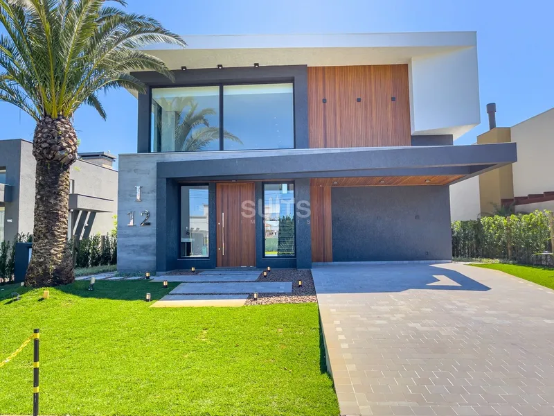 Incrível sobrado com fundos para área verde no condomínio Ventura: 3ª foto da galeria de imagens do imóvel