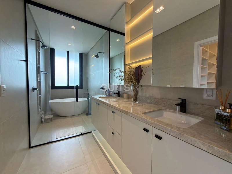 Excelente sobrado beira lago à venda no condomínio Amare: 22ª foto da galeria de imagens do imóvel