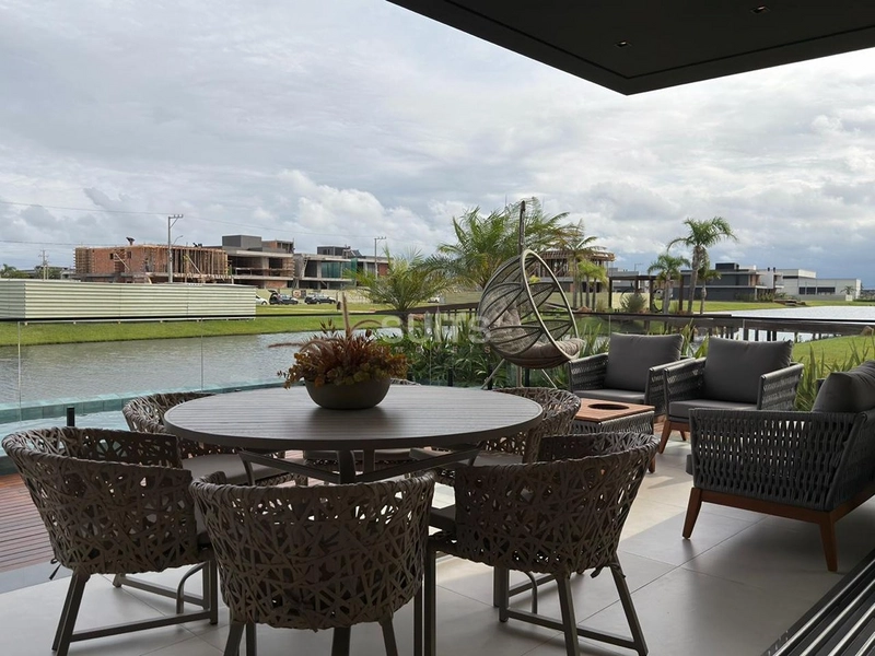 Excelente sobrado beira lago à venda no condomínio Amare: 32ª foto da galeria de imagens do imóvel