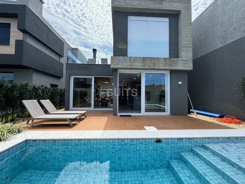 Lindíssimo sobrado à venda no Condomínio Blue: 2ª foto da galeria de imagens do imóvel