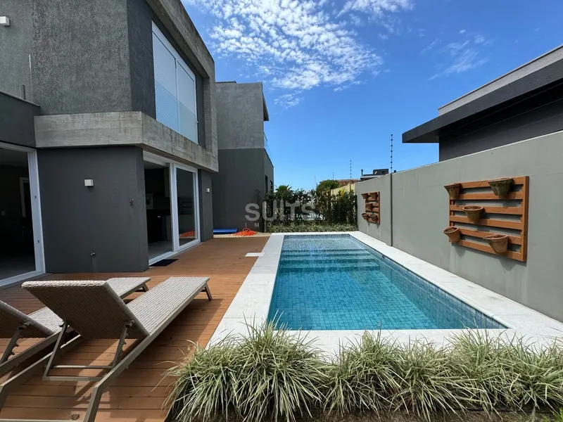 Lindíssimo sobrado à venda no Condomínio Blue: 1ª foto da galeria de imagens do imóvel