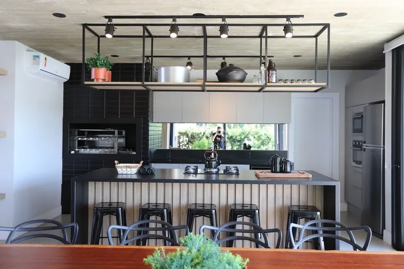 Sobrado beira lago á venda no Condomínio Riviera: 16ª foto da galeria de imagens do imóvel