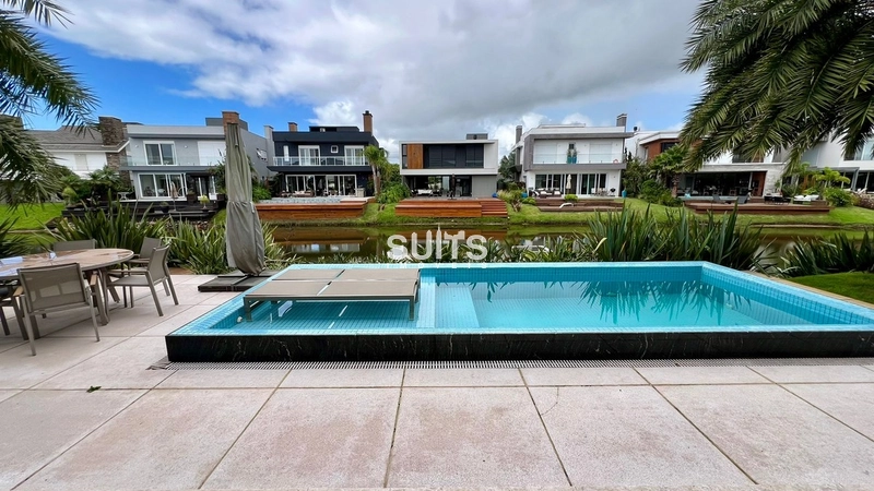 Excelente Sobrado no condomínio Malibu: 22ª foto da galeria de imagens do imóvel