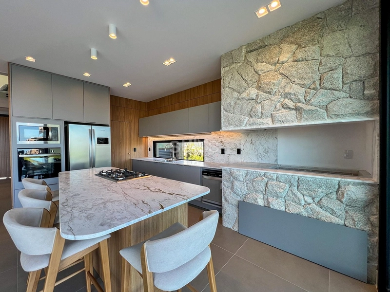 Excelente casa com fundos para o lago no condomínio Zen Cencept Resort: 11ª foto da galeria de imagens do imóvel