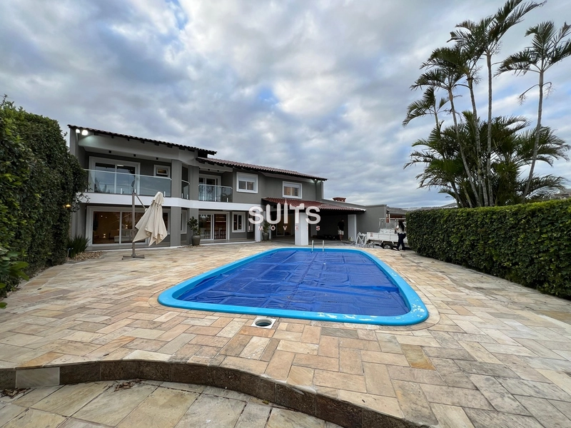 Execelente sobrado à venda na praia de Atlântida em Xangri-Lá: 2ª foto da galeria de imagens do imóvel