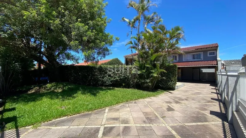 Execelente sobrado à venda na praia de Atlântida em Xangri-Lá: 3ª foto da galeria de imagens do imóvel