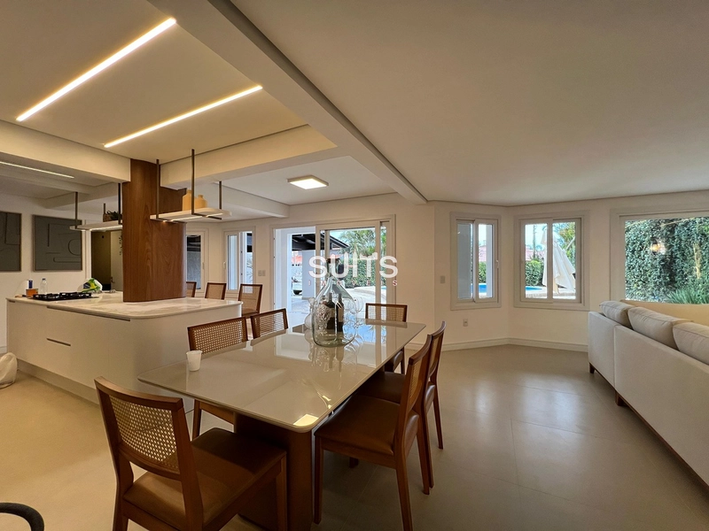 Execelente sobrado à venda na praia de Atlântida em Xangri-Lá: 9ª foto da galeria de imagens do imóvel