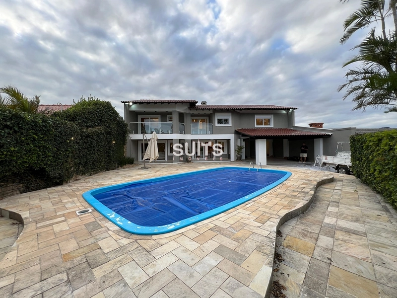 Execelente sobrado à venda na praia de Atlântida em Xangri-Lá: 1ª foto da galeria de imagens do imóvel