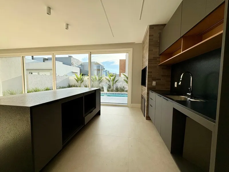 Excelente sobrado com vista para o lago no Condomínio Las Palmas: 10ª foto da galeria de imagens do imóvel