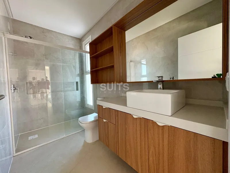 Excelente sobrado com vista para o lago no Condomínio Las Palmas: 24ª foto da galeria de imagens do imóvel