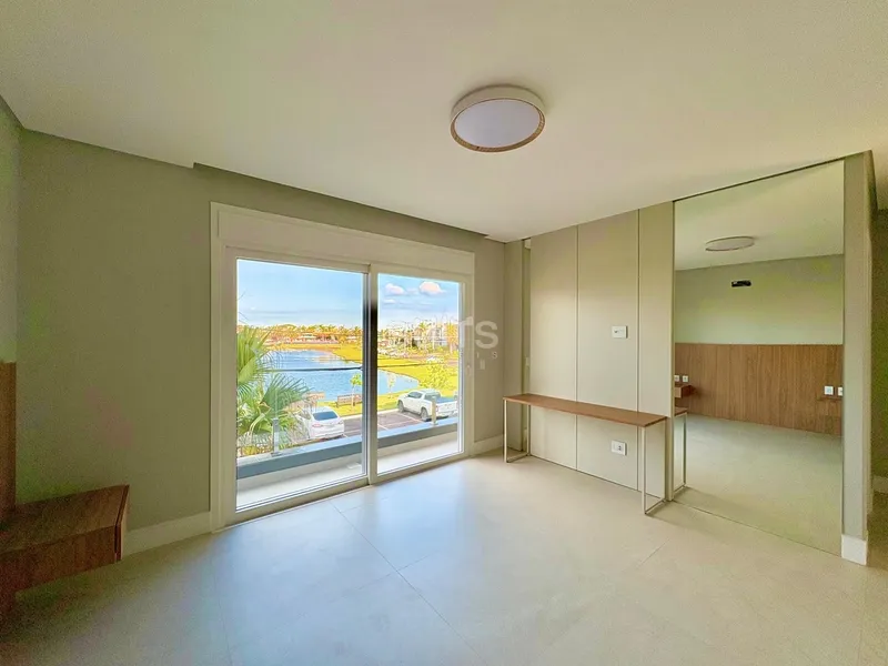 Excelente sobrado com vista para o lago no Condomínio Las Palmas: 22ª foto da galeria de imagens do imóvel