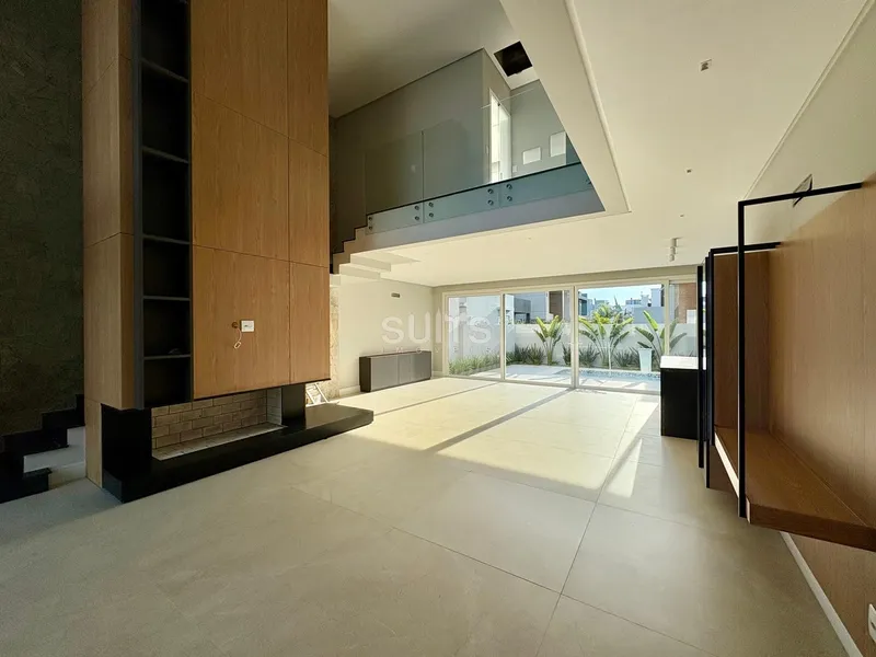 Excelente sobrado com vista para o lago no Condomínio Las Palmas: 6ª foto da galeria de imagens do imóvel