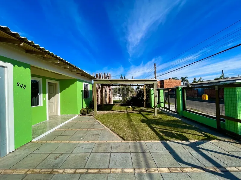 Ótima Casa no Centro de Xangri-Lá: 2ª foto da galeria de imagens do imóvel