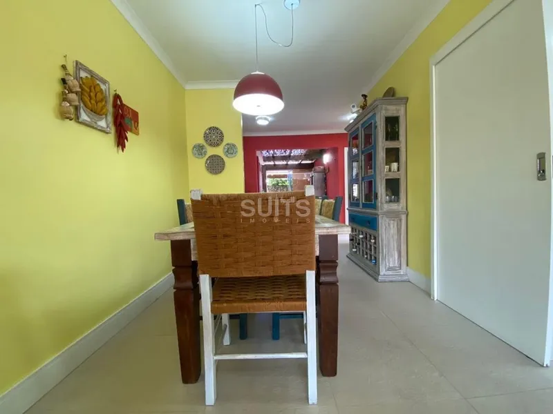 Excelente casa à venda no condomínio Casa Hermosa: 2ª foto da galeria de imagens do imóvel