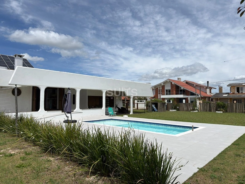 Excelente casa à venda na Praia de Atlântida em Xangri-Lá: 34ª foto da galeria de imagens do imóvel