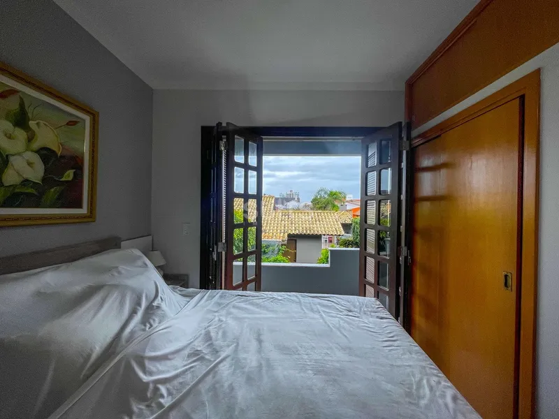 Excelente Triplex com vista para o mar no centro de Atlântida: 13ª foto da galeria de imagens do imóvel