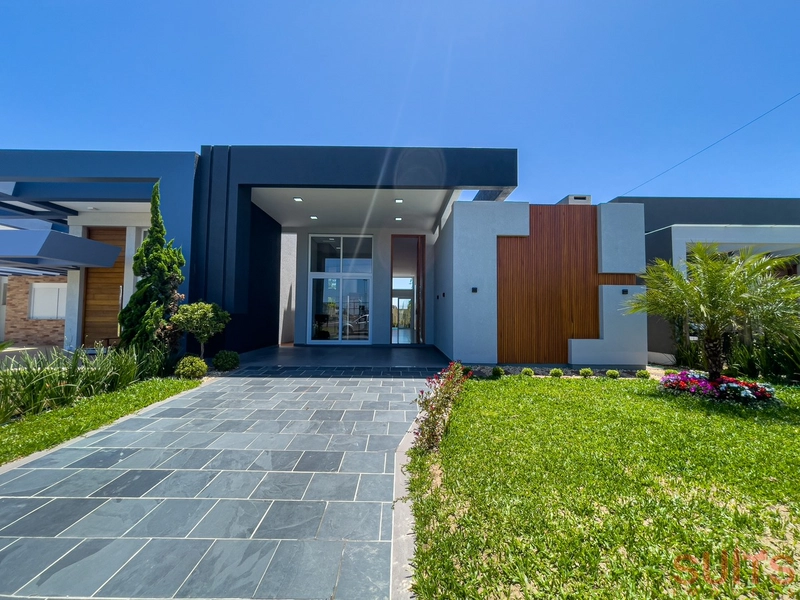 CASA ALTO PADRÃO NO CONDOMINIO RIVIERA EM XANGRI-LÁ: 1ª foto da galeria de imagens do imóvel