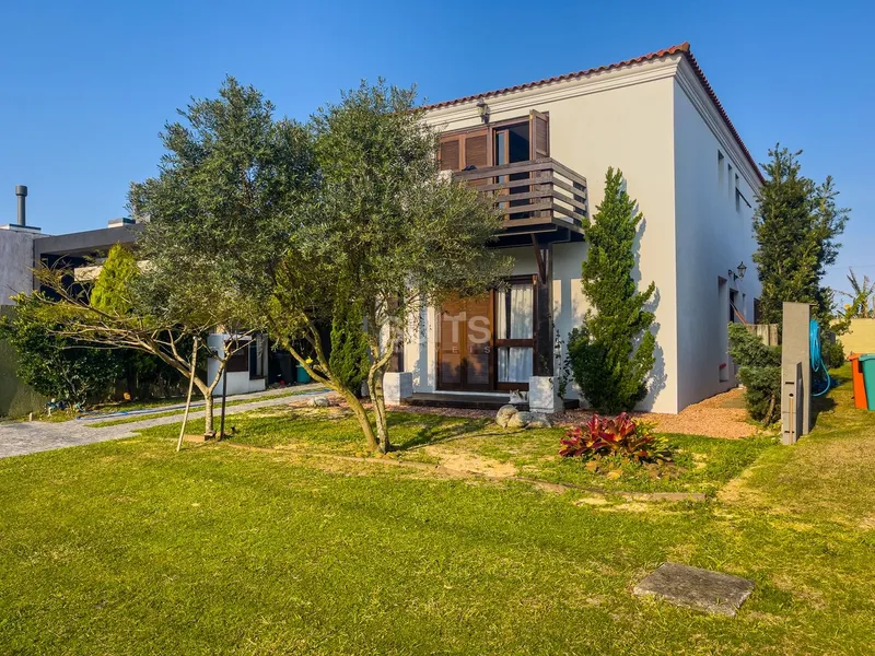 Ótimo sobrado à venda no condomínio Riviera: 2ª foto da galeria de imagens do imóvel