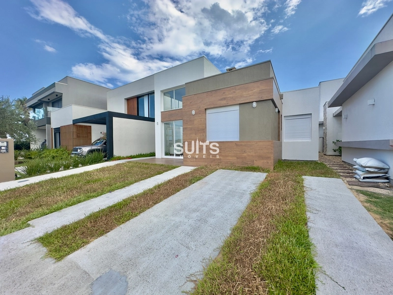 Excelente casa térrea à venda no condomínio Blue em Xangri-lá: 3ª foto da galeria de imagens do imóvel