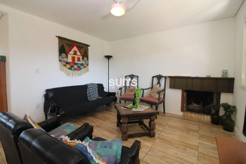 Casa à 02 quadras do mar no centro de Xangri-Lá: 2ª foto da galeria de imagens do imóvel