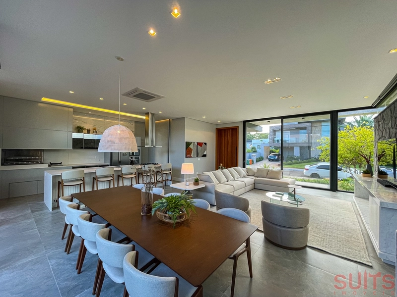 Belíssima casa térrea à venda no condomínio Velas da Marina: 4ª foto da galeria de imagens do imóvel