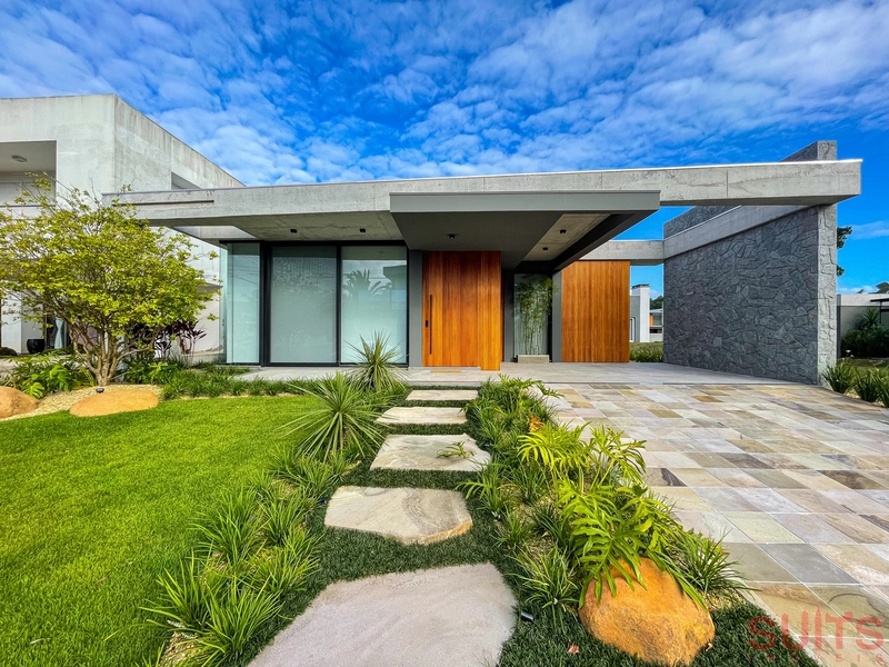 Belíssima casa térrea à venda no condomínio Velas da Marina: 1ª foto da galeria de imagens do imóvel