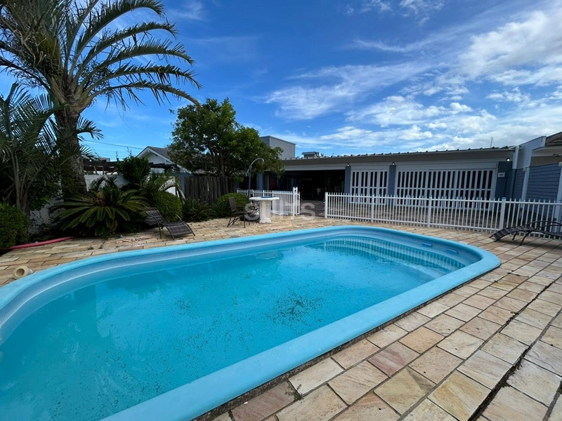 Excelente casa com 02 terrenos no centro da praia de Xangri-Lá: 26ª foto da galeria de imagens do imóvel