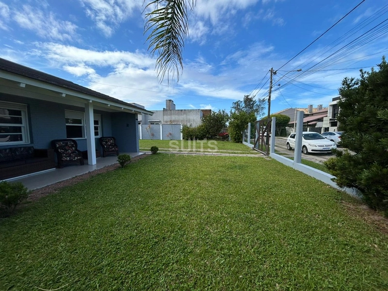 Excelente casa com 02 terrenos no centro da praia de Xangri-Lá: 4ª foto da galeria de imagens do imóvel