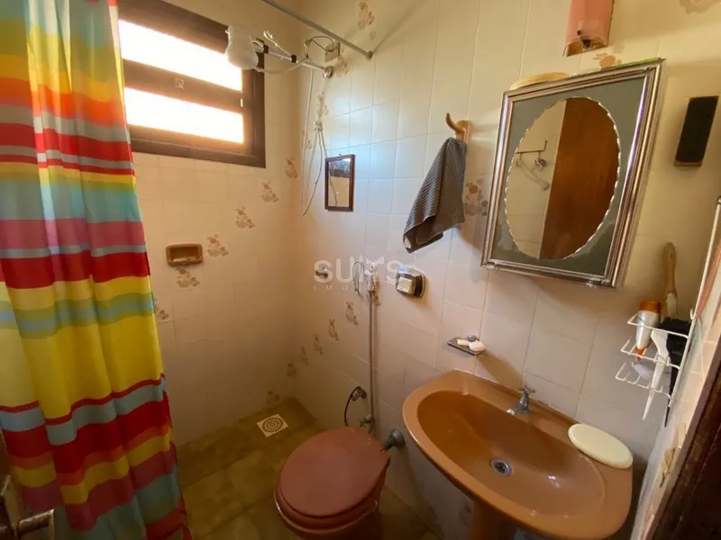 Ótimo sobrado à venda no centro de Xangri-Lá: 13ª foto da galeria de imagens do imóvel