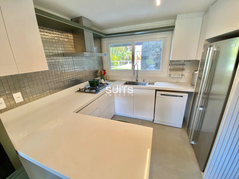 Excelente sobrado à venda no Centro: 14ª foto da galeria de imagens do imóvel