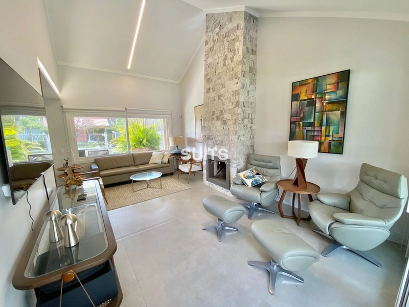 Excelente sobrado à venda no Centro: 5ª foto da galeria de imagens do imóvel