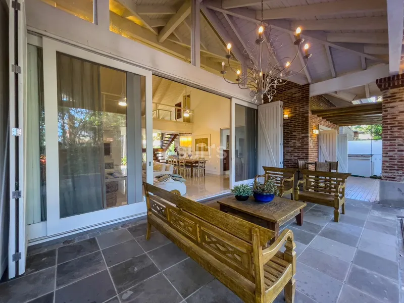 Incrível sobrado no condomínio Carmel em Atlântida: 21ª foto da galeria de imagens do imóvel