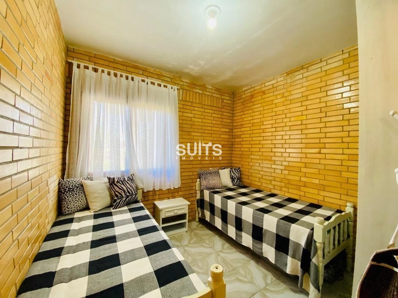 Excelente casa à venda no Apoador: 9ª foto da galeria de imagens do imóvel