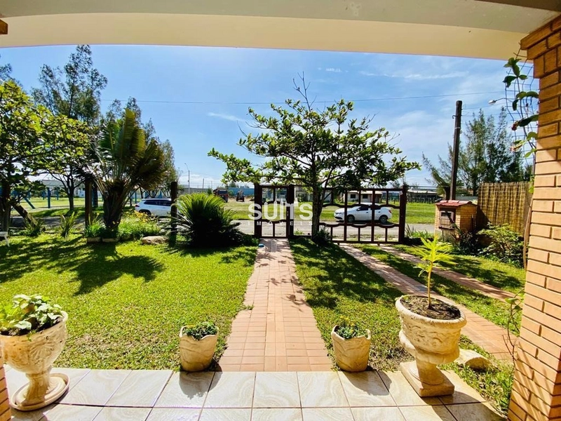 Excelente casa à venda no Apoador: 2ª foto da galeria de imagens do imóvel