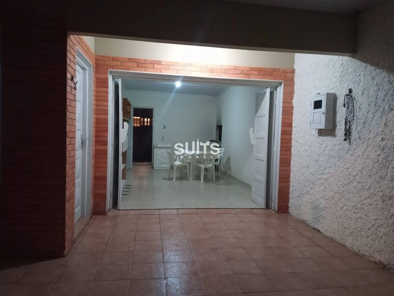 Casa em terreno de esquina no Centro de Xangri-Lá: 8ª foto da galeria de imagens do imóvel